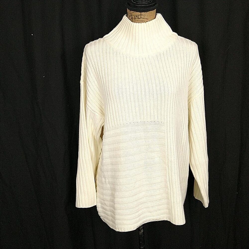 Vince Camuto Womens sz M Sweater White Ribbed Knit Mock Neck Long Sleeve